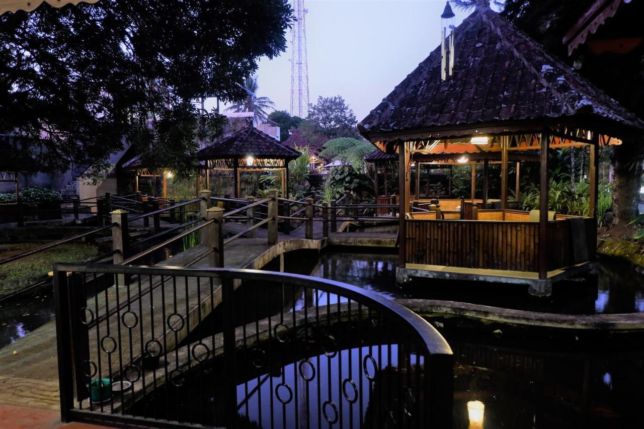Hotel Minak Jinggo Banyuwangi  Exteriér fotografie